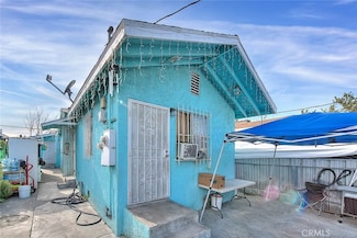 10351 Lou Dillon Ave, Los Angeles, CA 90002