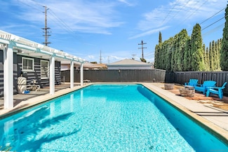 3921 Juniper St, San Diego, CA 92105