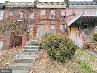 2412 W Franklin St, Baltimore, MD 21223