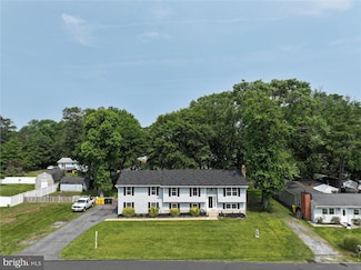 7814 Linthicum Rd, Pasadena, MD 21122