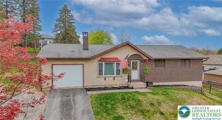 301 W Fell St, Summit Hill, PA 18250