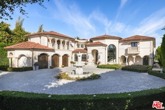 274 N Tigertail Rd, Los Angeles, CA 90049