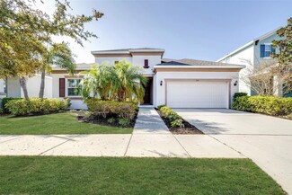 206 Shell Creek Ct, Apollo Beach, FL 33572