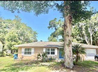 410 Albany Ave, Deland, FL 32724