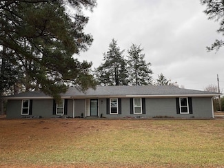 7 Riviera Dr, Conway, AR 72034