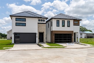 623 Rolling Oaks, Stafford, TX 77477