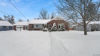 112 Elm St, Springville, NY 14141