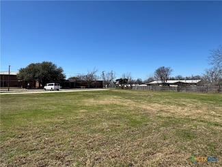 Lot 2B-3 5th St, Lott, TX 76656