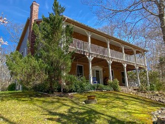 5 Black Brook Crossing Rd, West Tisbury, MA 02568