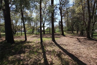 3917 N Shore Dr, Eau Claire, WI 54703