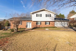 106 Wellington Dr, Mauldin, SC 29662