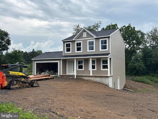 4421 Percy Ave, Chambersburg, PA 17202