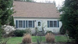 3 Elmwood Dr, Berkley, MA 02779
