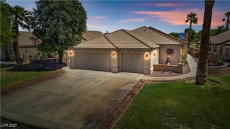 1253 Country Club Dr, Laughlin, NV 89029