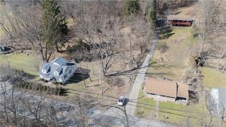 1118 Gringo Rd, Aliquippa, PA 15001