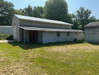 6754 W 104th St, Fremont, MI 49412