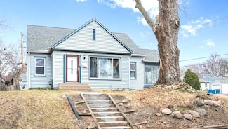 3500 Abbott Ave N, Robbinsdale, MN 55422
