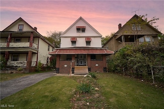 1198 Rozelle Ave, Cleveland, OH 44112