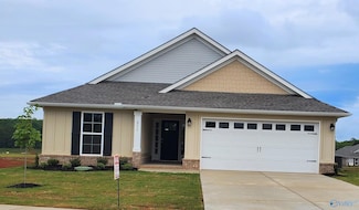 211 Rim Rock Cir, Huntsville, AL 35810