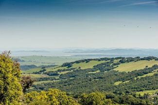 7251 Grove Ct, Sonoma, CA 95476