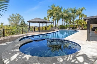 2085 Valley View Blvd, El Cajon, CA 92019
