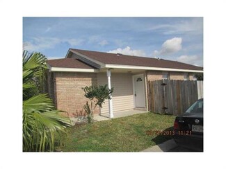 1944 W Homestead Dr, New Orleans, LA 70114