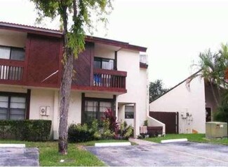 3900 SW 52nd Ave Unit 806, Hollywood, FL 33023