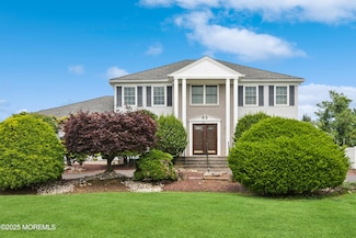 126 Wyncrest Rd, Marlboro, NJ 07746