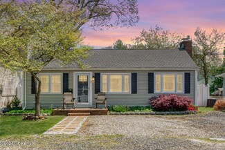13 Stuyvesant Rd, Brick, NJ 08723