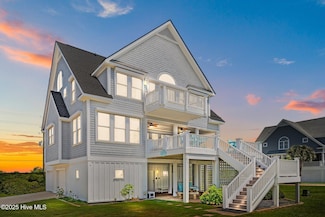 4340 Island Dr, North Topsail Beach, NC 28460