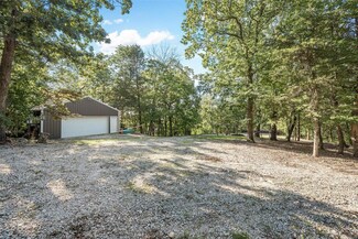 14 Boulder Pass, New Florence, MO 63363
