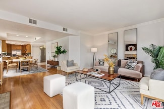 11827 Goshen Ave Unit 201, Los Angeles, CA 90049