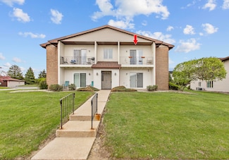 2347 Barbara Jean Dr, Schererville, IN 46375