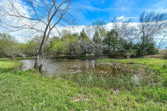 318 Cedar Ct, Quinlan, TX 75474