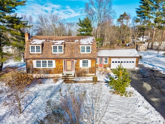 47 Long View Dr, Simsbury, CT 06070
