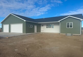 15 Libra Ln, Great Falls, MT 59404