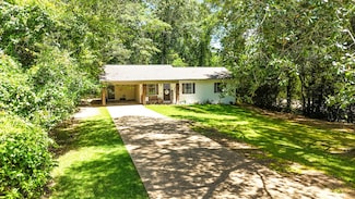 322 8th St SW, Fayette, AL 35555