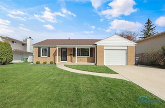 513 Orchard View Dr, Maumee, OH 43537