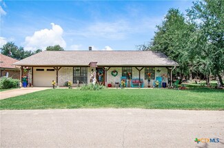 46 Mesquite Cir, Morgan's Point Resort, TX 76513