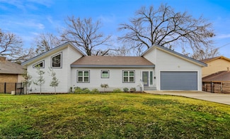 8216 Coolgreene Dr, Dallas, TX 75228