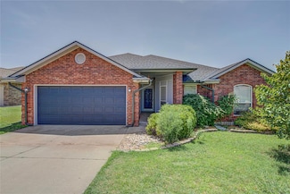 2712 SE 92nd Cir, Moore, OK 73160