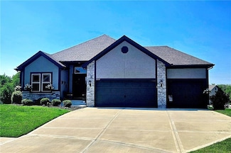 9207 NE 93rd Ct, Kansas City, MO 64157