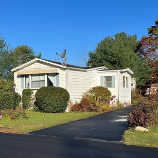 32 Washington Park, Carver, MA 02330