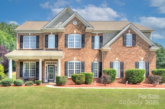 604 Palmerston Ln, Waxhaw, NC 28173