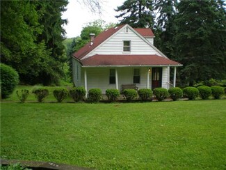 3440 Ridge Ln, Finleyville, PA 15332