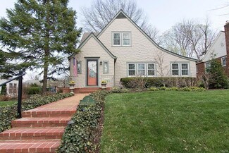 17 S Moreland Ave, Saint Louis, MO 63122