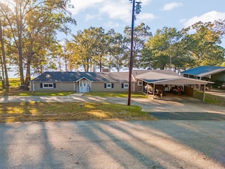 526 Shadywood Ln, Avinger, TX 75630