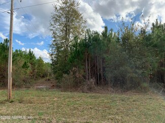 7872 Mud Lake Rd, MacClenny, FL 32063