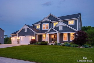 12150 Apple Cart Ln, Lowell, MI 49331