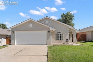 814 Edna Ln, Pueblo, CO 81005